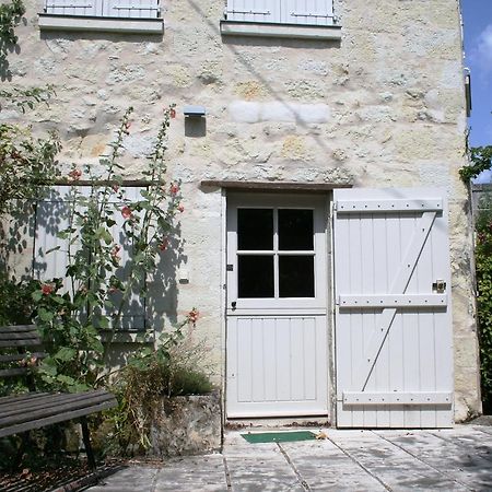 Gite Chateau De Chaintres Dampierre-sur-Loire Værelse billede