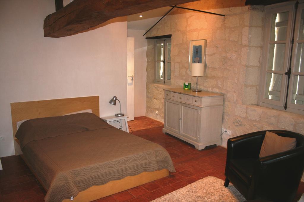 Gite Chateau De Chaintres Dampierre-sur-Loire Værelse billede